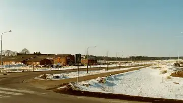 Inget årtal finns angivet på fotografiets baksida mer än ”tidigt”. Vilket borde betyda 1984-1985.